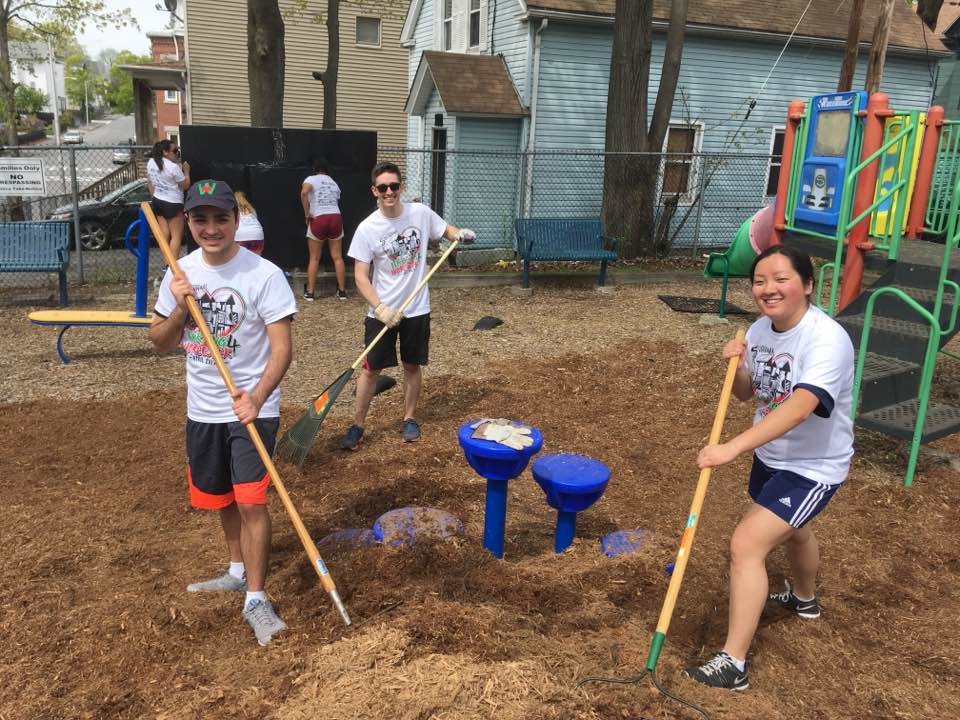 Read more about the article 31st Annual REC Earth Day Neighborhood & Garden Cleanups